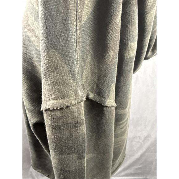 Sanctuary Green Camo‎ Pullover Sweatshirt Hoodie Cropped Rolled Hem Women's Sz S - Picture 7 of 9